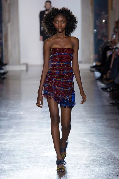 Look 35